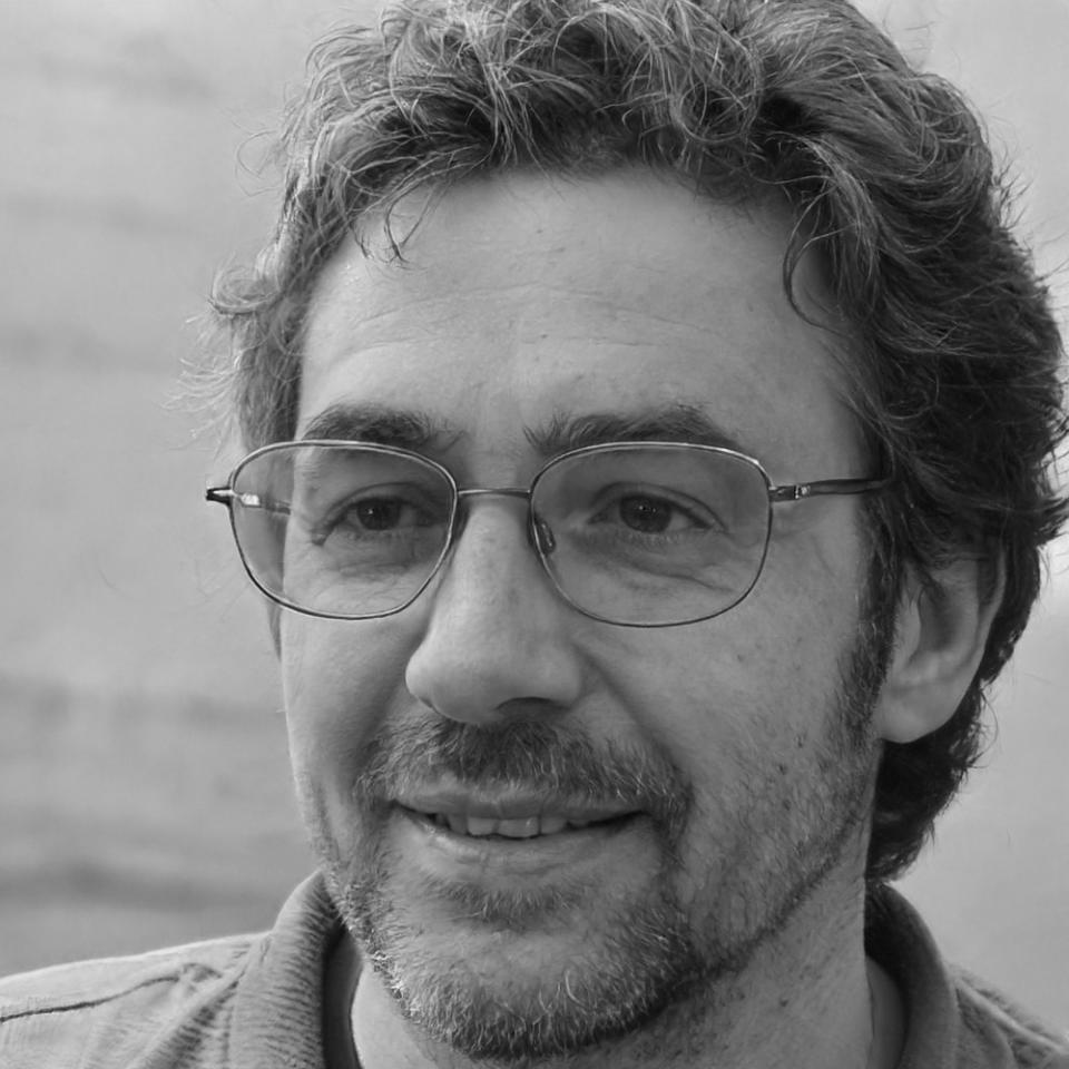 Porträt von Dr. Henrik Grünwald